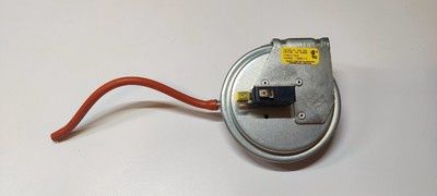 "AIR PROVING SWITCH FS6514-816, OLSEN FURNACE"