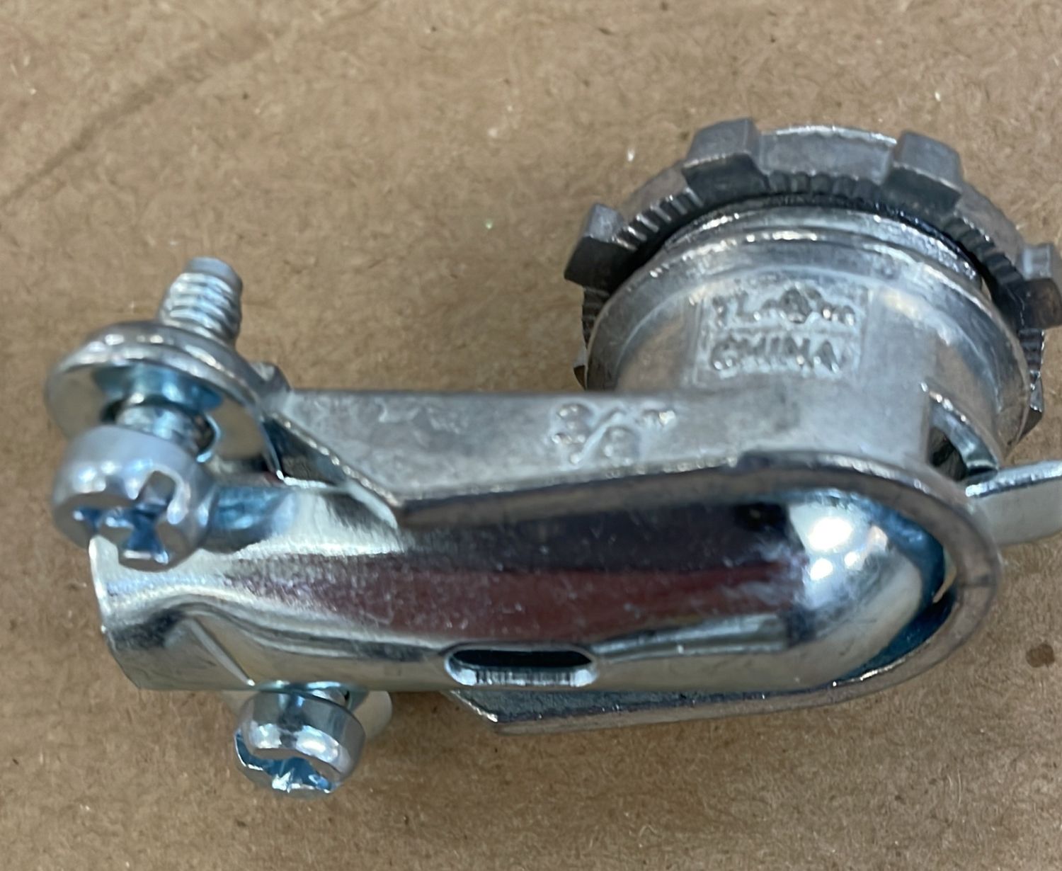 BX CONNECT 3/8x90 DEG 2210