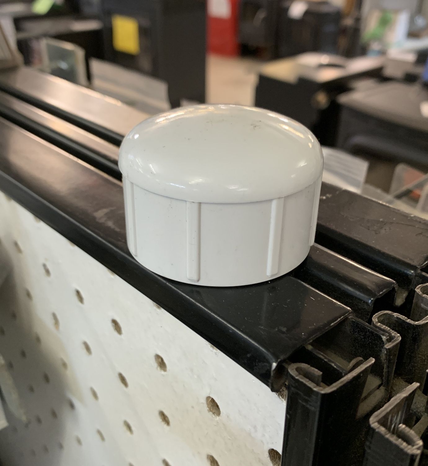 11/4 SLIP SCHEDULE 40  PVC CAP