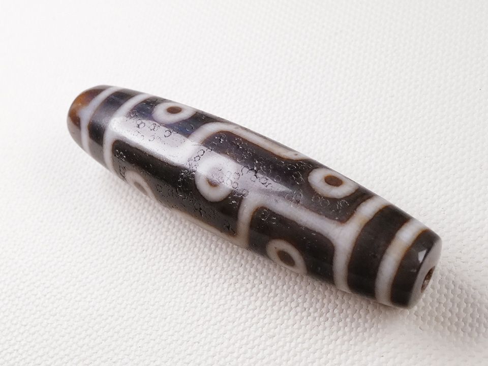 370天珠　亀甲長壽九眼天珠　上肯天珠　dzibeads！ 370天珠 亀甲長壽九眼天珠 上肯天珠 dzibeads！ 370天