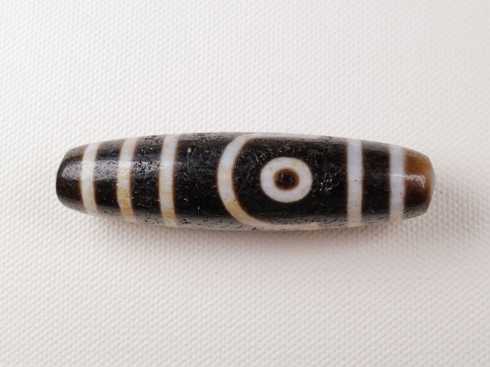 楽天市場】老礦天珠 貴人二眼天珠 約36mm×12mm 二眼天珠 貴人天