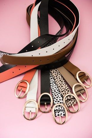 Classic Oval Buckle Leather Belt