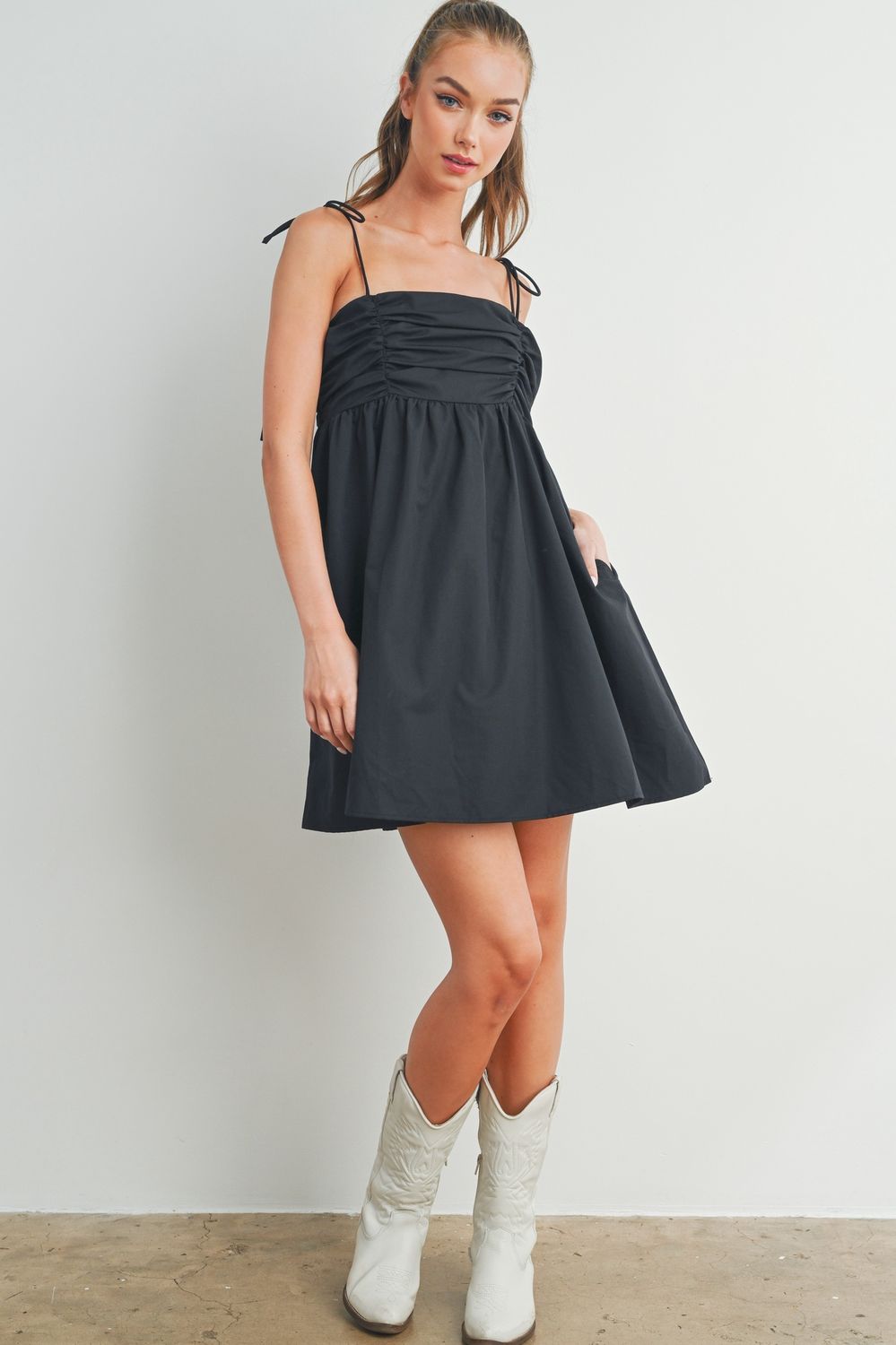 Black Poplin Tie Strap Dress, Size: Small