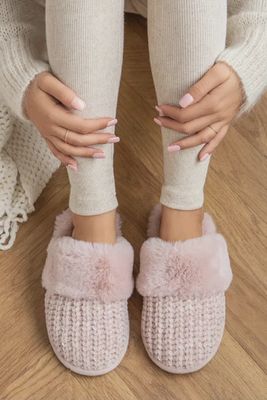 Knitted Faux Fur Slippers