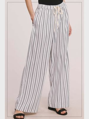 Patterned Design Relaxed Fit Pants w/ Pockets