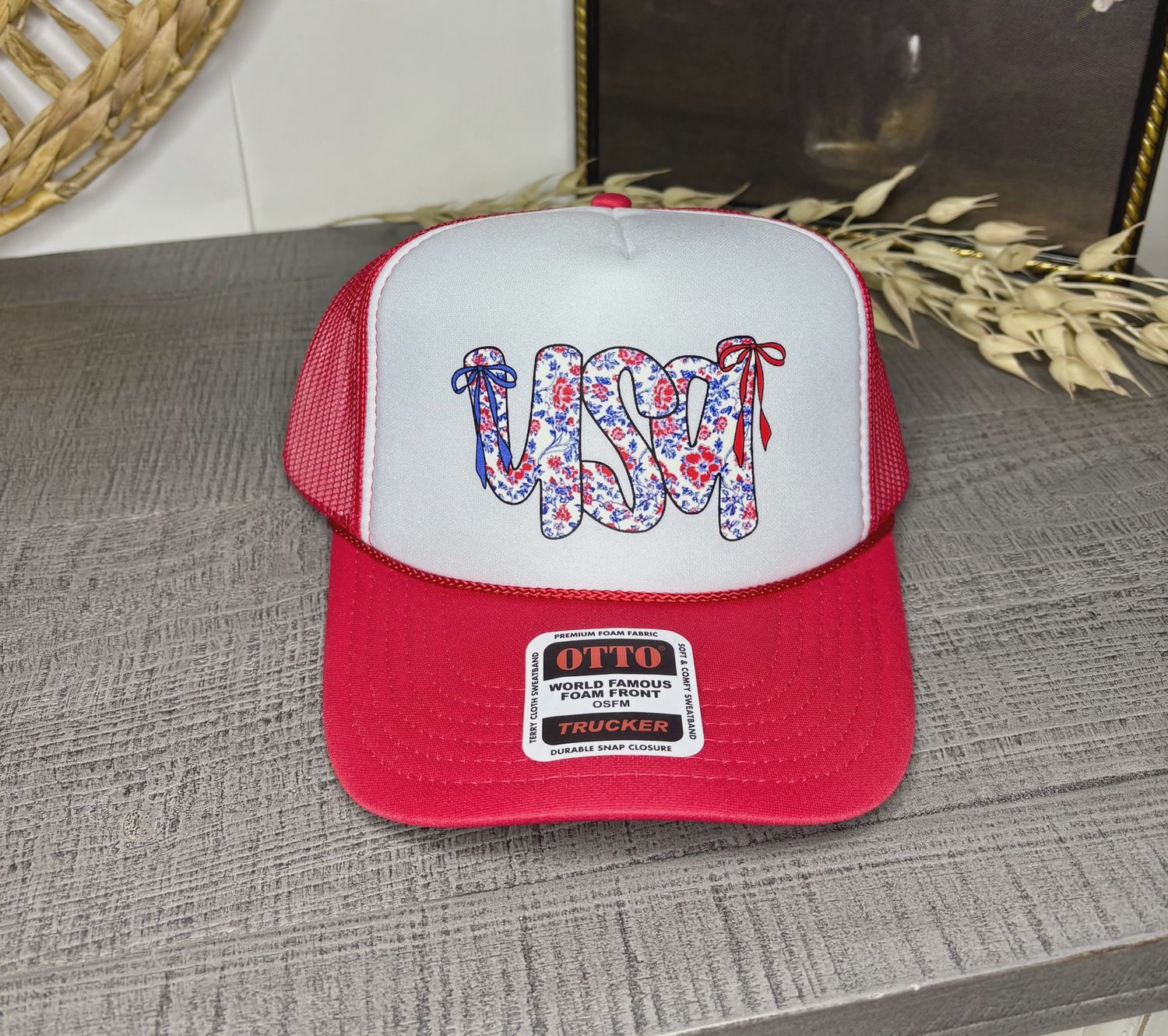 Floral &amp; Fierce – USA Bow-Trimmed Trucker Hat