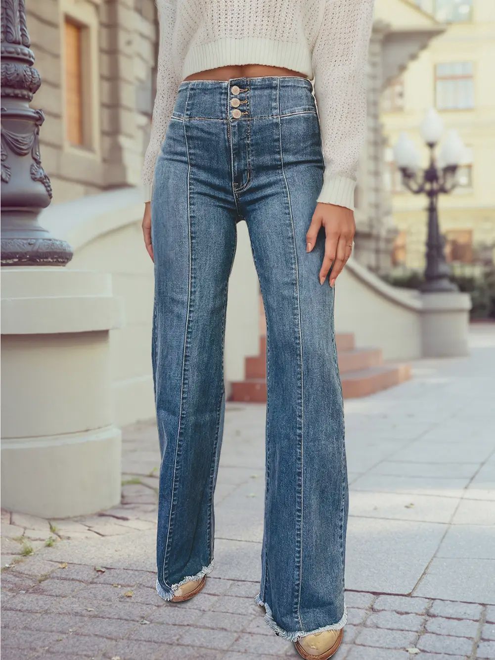 Vintage Vibe Button Fly Flare Jeans, Size: 4