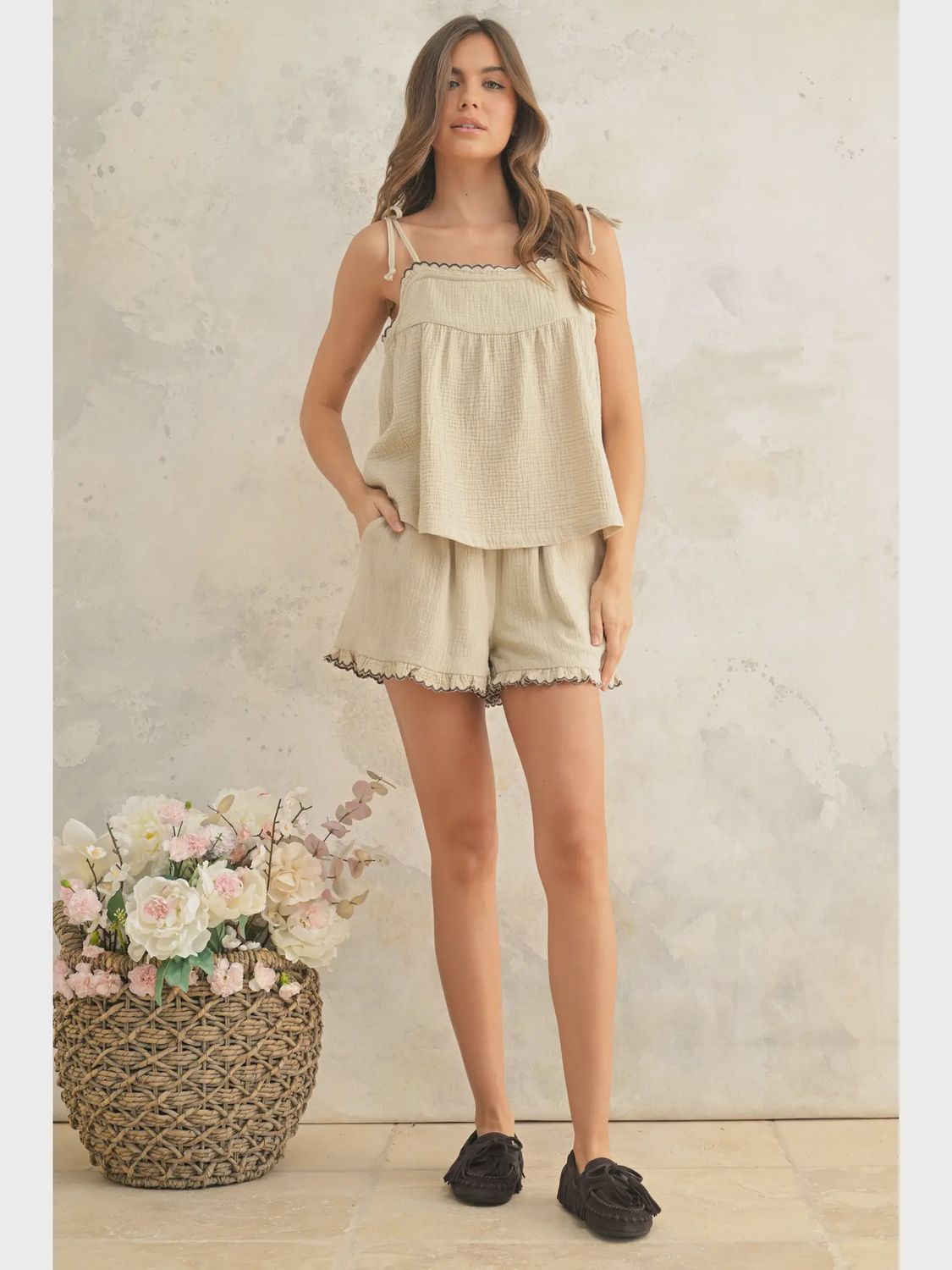 Sweet Simplicity Scallop Trim Cotton Shorts, Size: Small