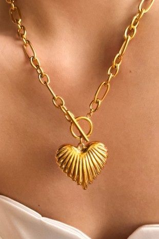 Gold Link Chain Necklace w/ Heart Pendant