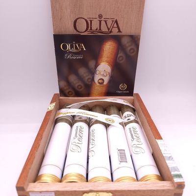 Oliva-Connecticut Reserve toro tubos