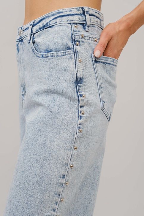 Side Studded Wide Loose Denim Jeans