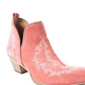 Trail Runner Booties in Peach