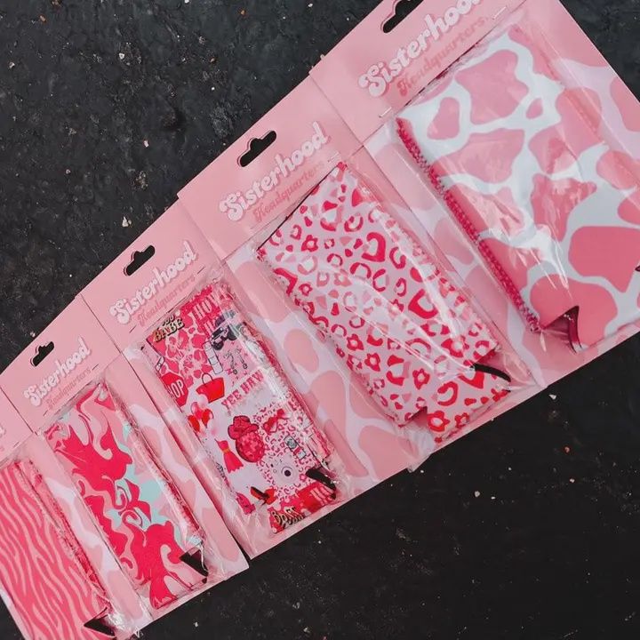 pink leopard koozie 2 pack