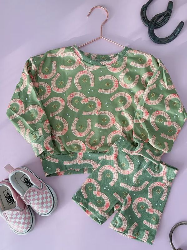 Lucky Horseshoe Pullover/Shorts Set