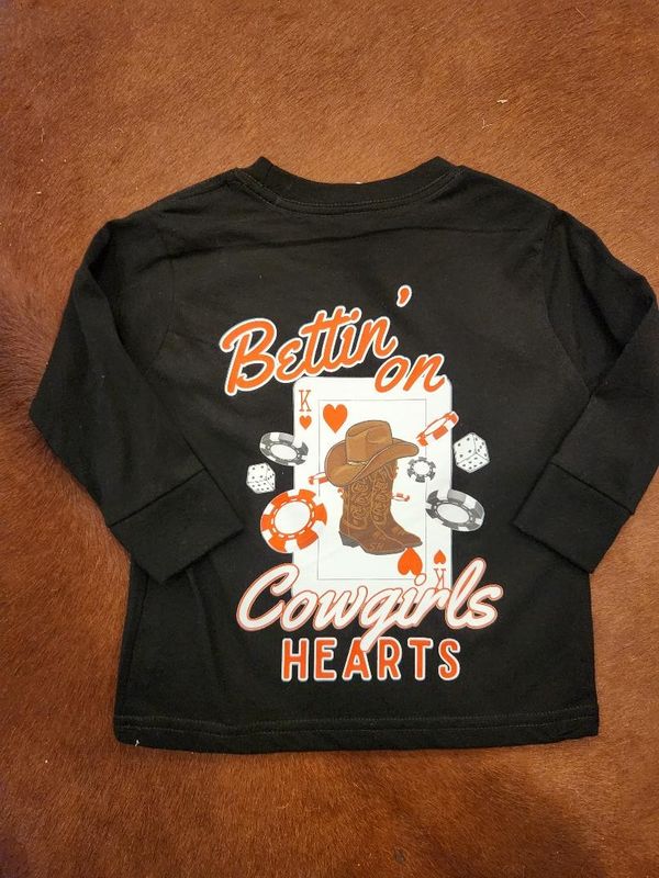 Bettin&#39; On Cowgirl Hearts