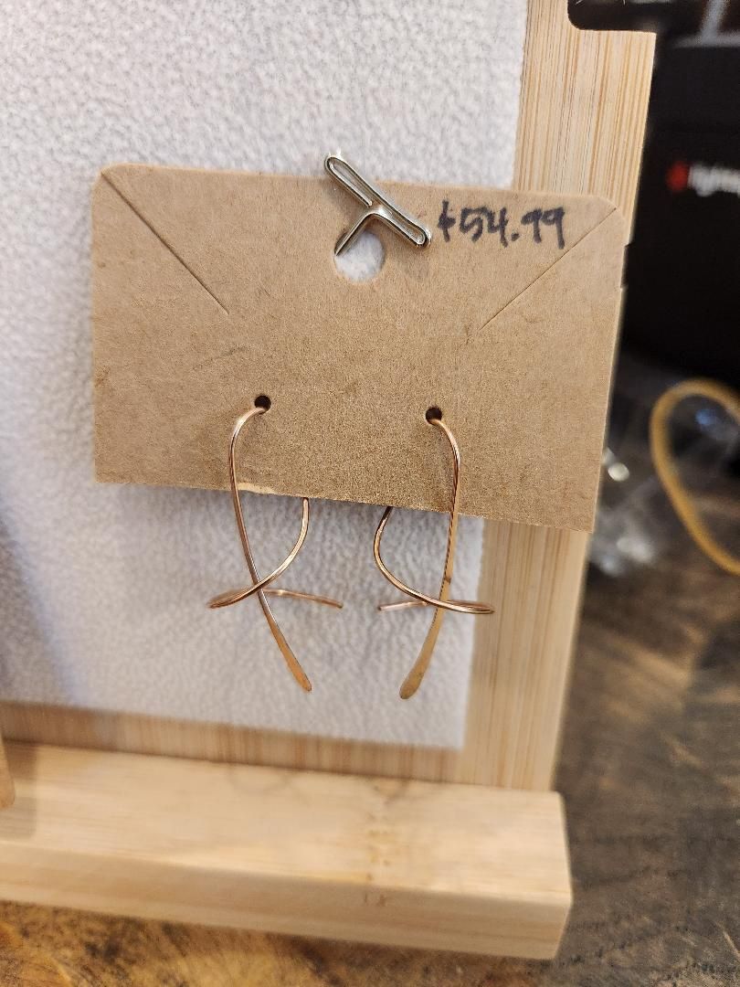 Rose Gold Swirl In Earring