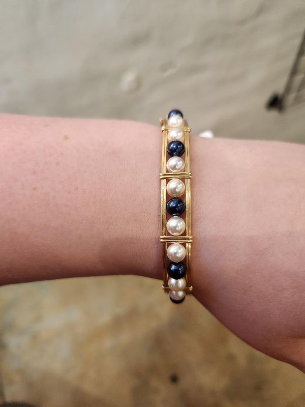 Navy and Pearl Bracelet