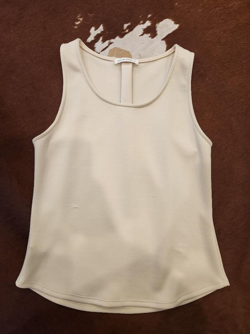 Techno Suave Pleat Back Sleeveless Top