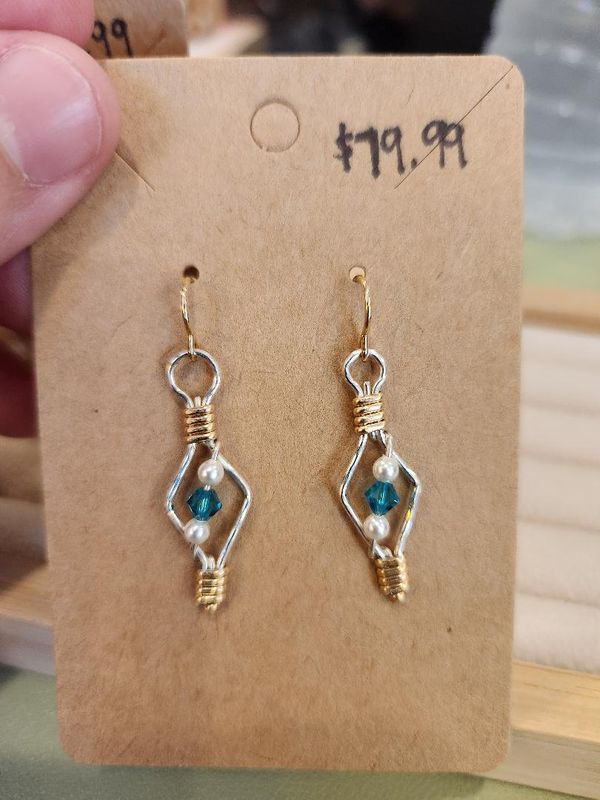 2 Pearl Jade Bead Gold Drop Earring