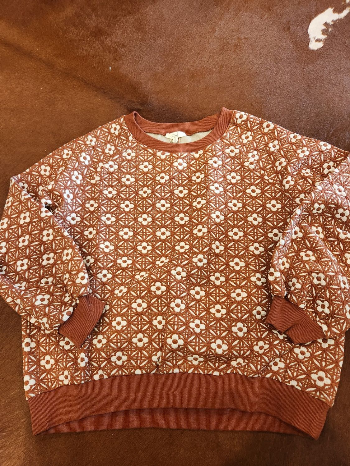 Flower Jaquard Knit Pullover Sweater