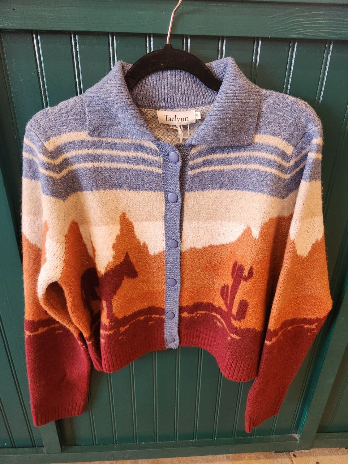 Long Sleeve Sweater Cardigan With Western Motive