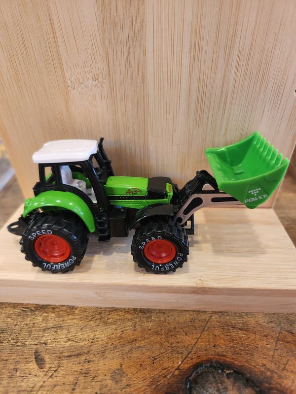 Rollin&#39; Scoop Tractor-Toy Tractor, Farm Toys, Die Cast