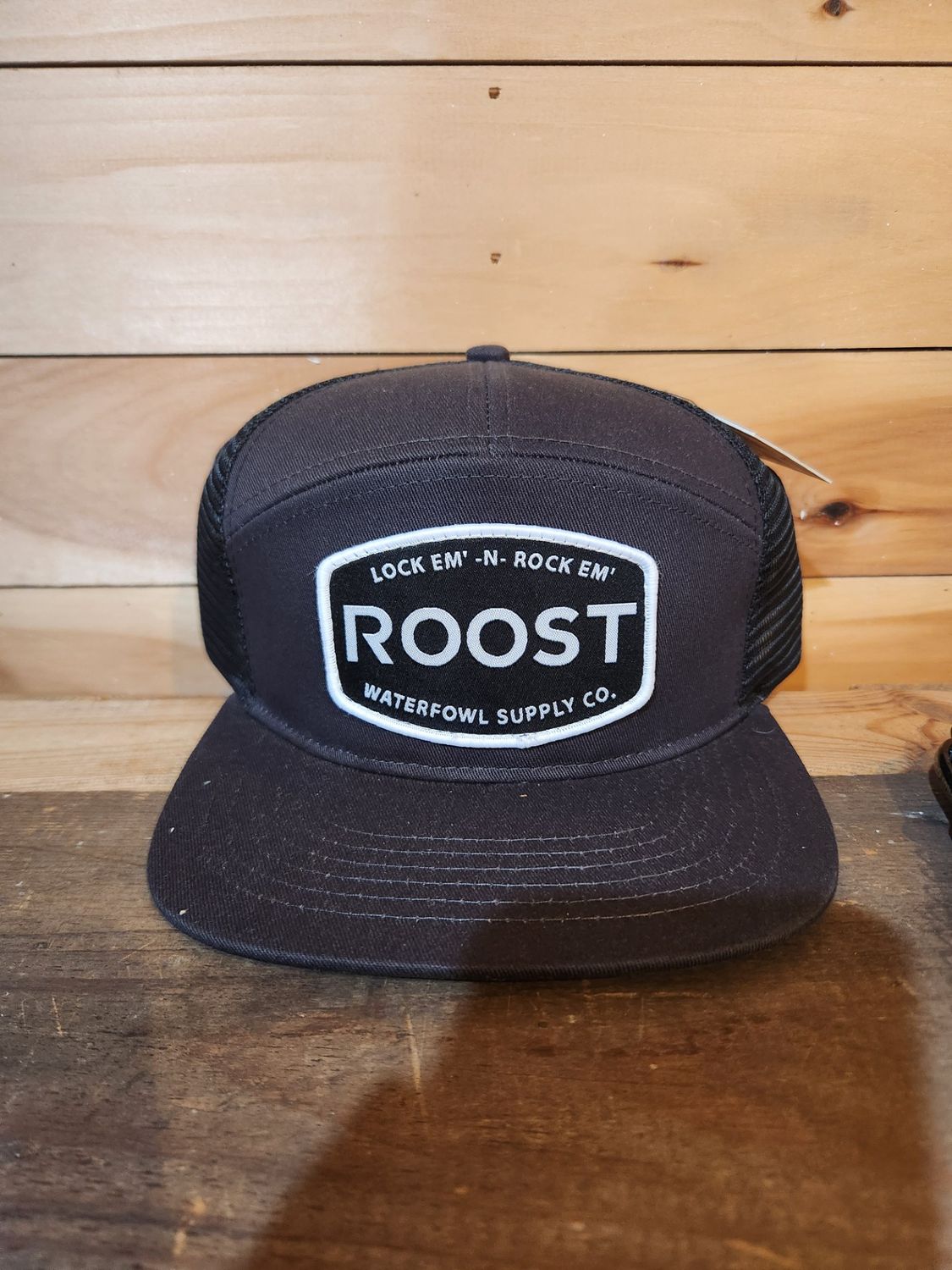 Roost Lock Em' -N- Rock Em'