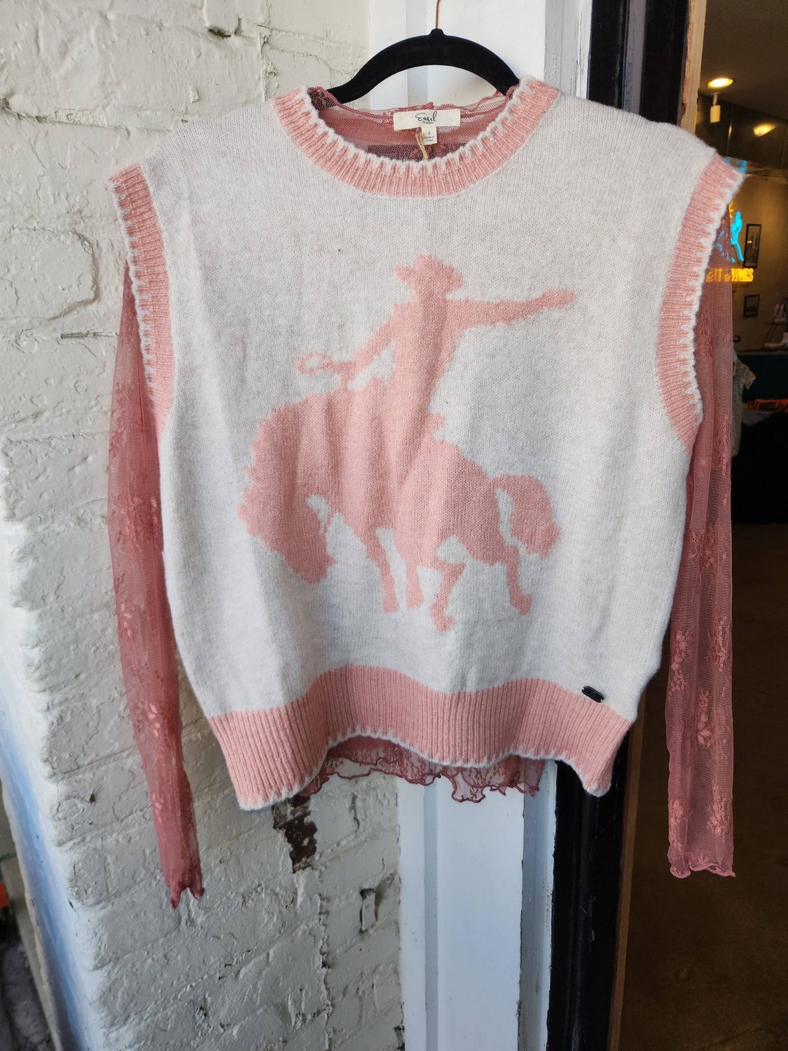 Ivory Soft Pink Buckin Horse Sleeveless Sweater