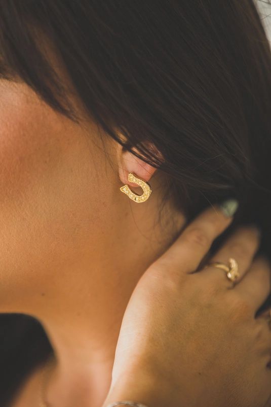 .50" 18K Gold Plated Horseshoe Stud Earring