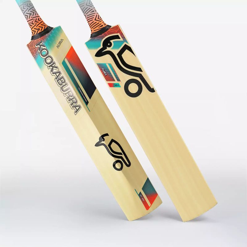 KOOKBURRA AURA 10.1 KASHMIR CRICKET BAT