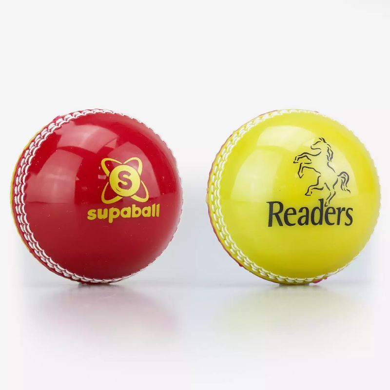 READERS SUPABALL CRICKET BALL