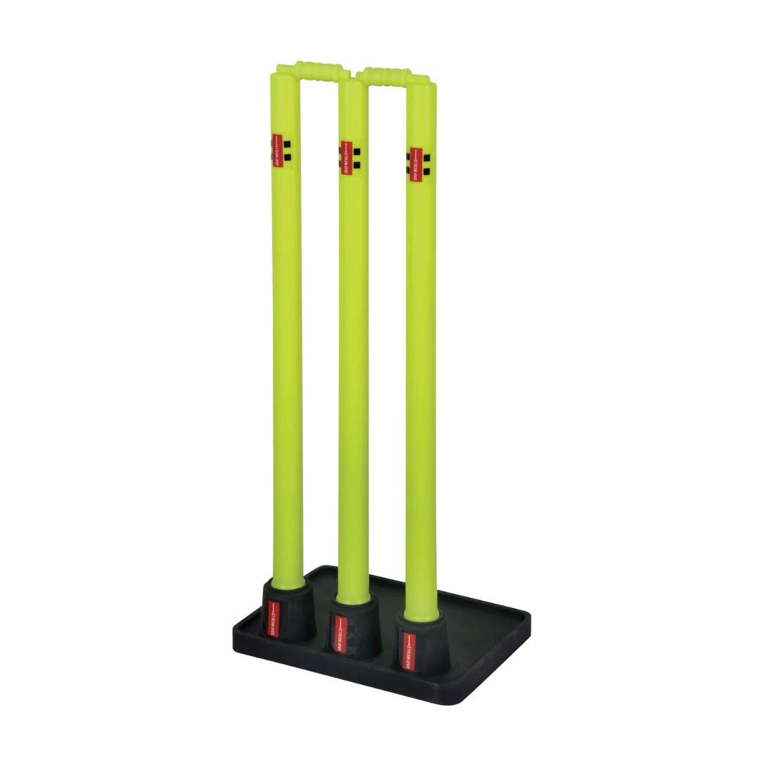 GN RUBBER CRICKET STUMPS+BASE