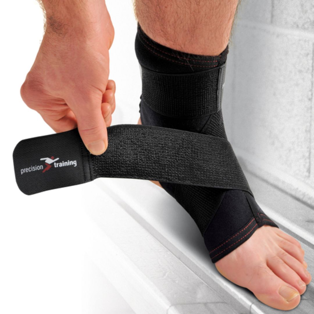PRECISION NEOPRENE ANKLE WITH STRAP TRS114