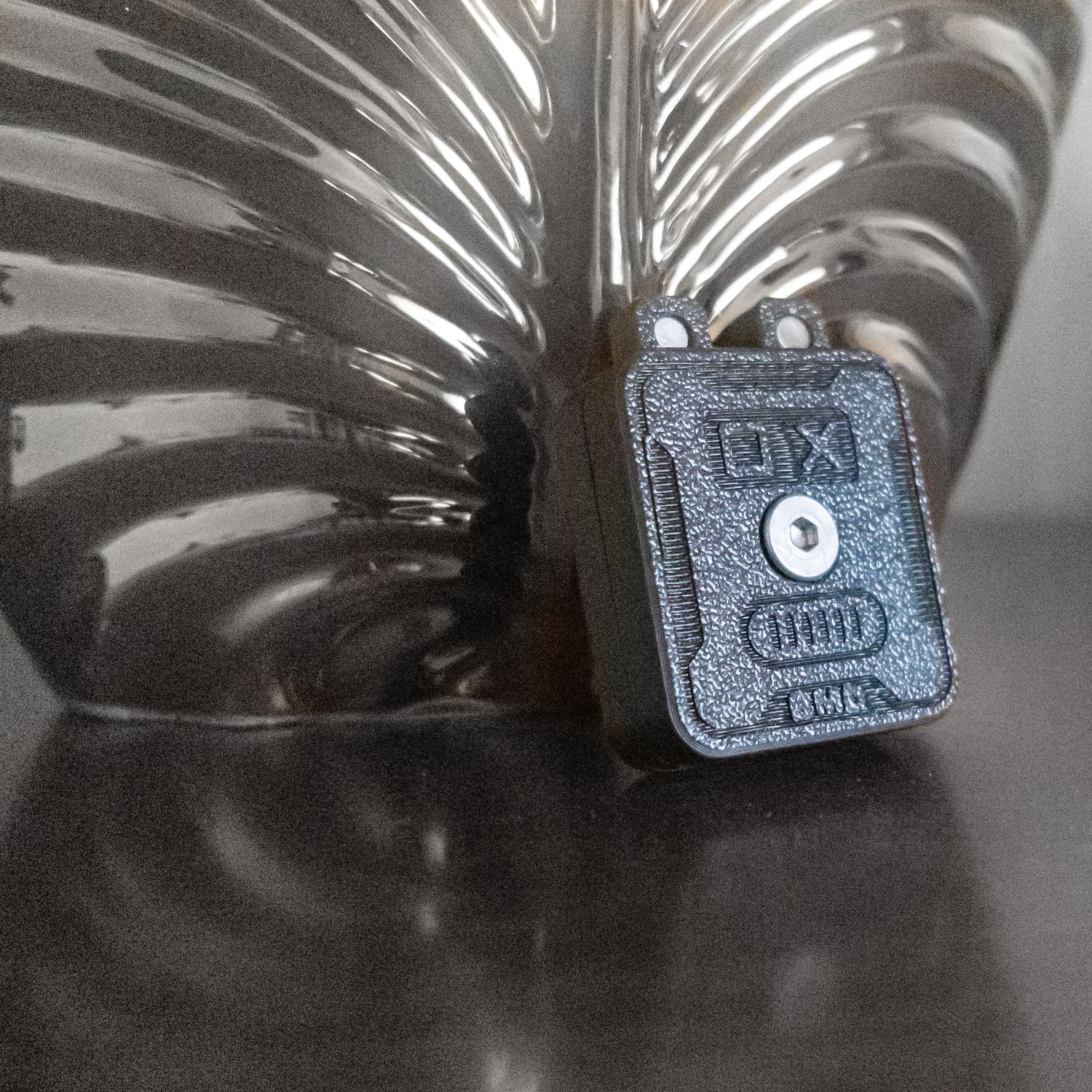 Magnetic Finger Tactile