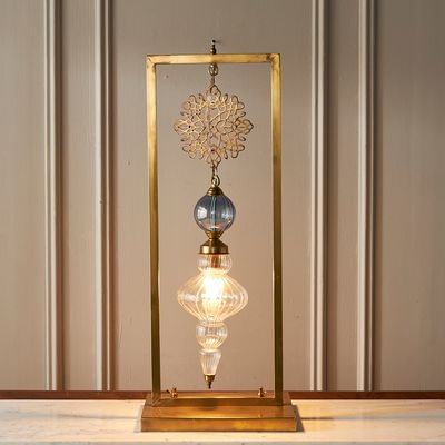 Brass Stand Lampadier