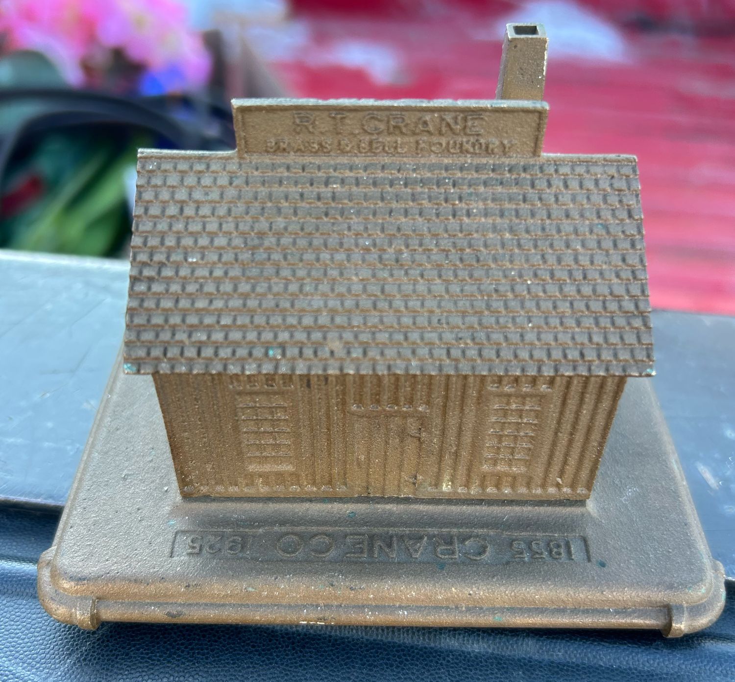 R.T. CRANE COMPANY PAPERWEIGHT  or ASHTRAY