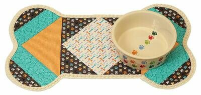 June Tailor - Quilt as you Go - Dog Placemat - Pre-Printed WADDING