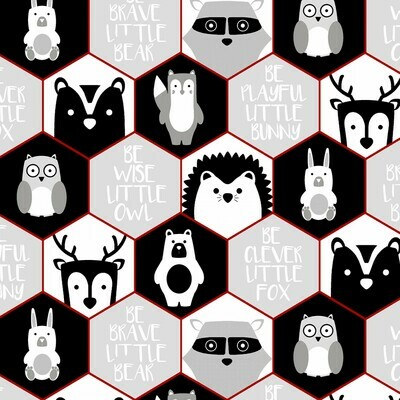 Woodland Animals Hexagons - Cotton - END BOLT 160 cm x 110 cm