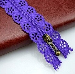 Decorative Zip - Purple - 20cm