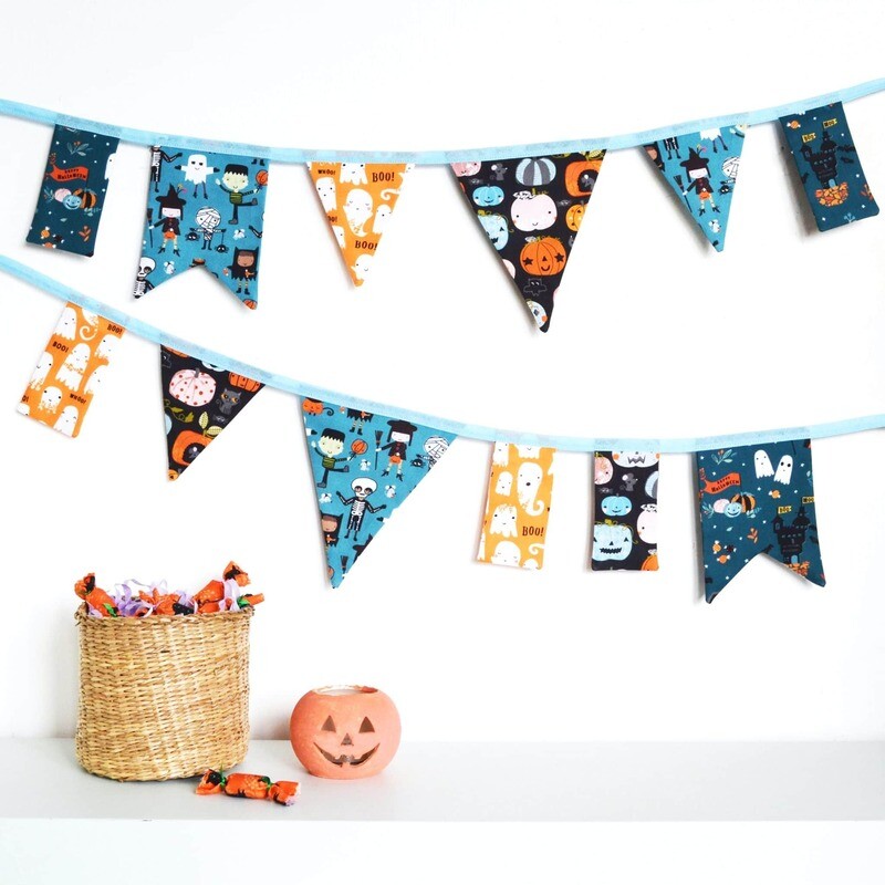 FREE DOWNLOAD PATTERN - Halloween Bunting