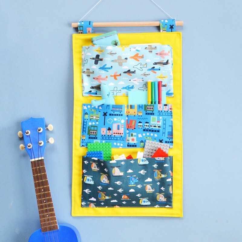 FREE DOWNLOAD PATTERN - Hanging Toy Storage