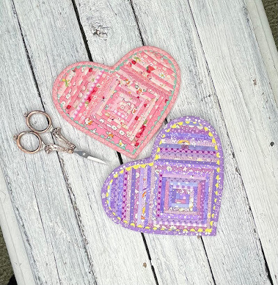 FREE DOWNLOAD PATTERN - Mini Log Cabin Heart