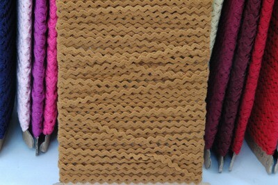 Chestnut - Ric Rac - 5 mm - By Metre