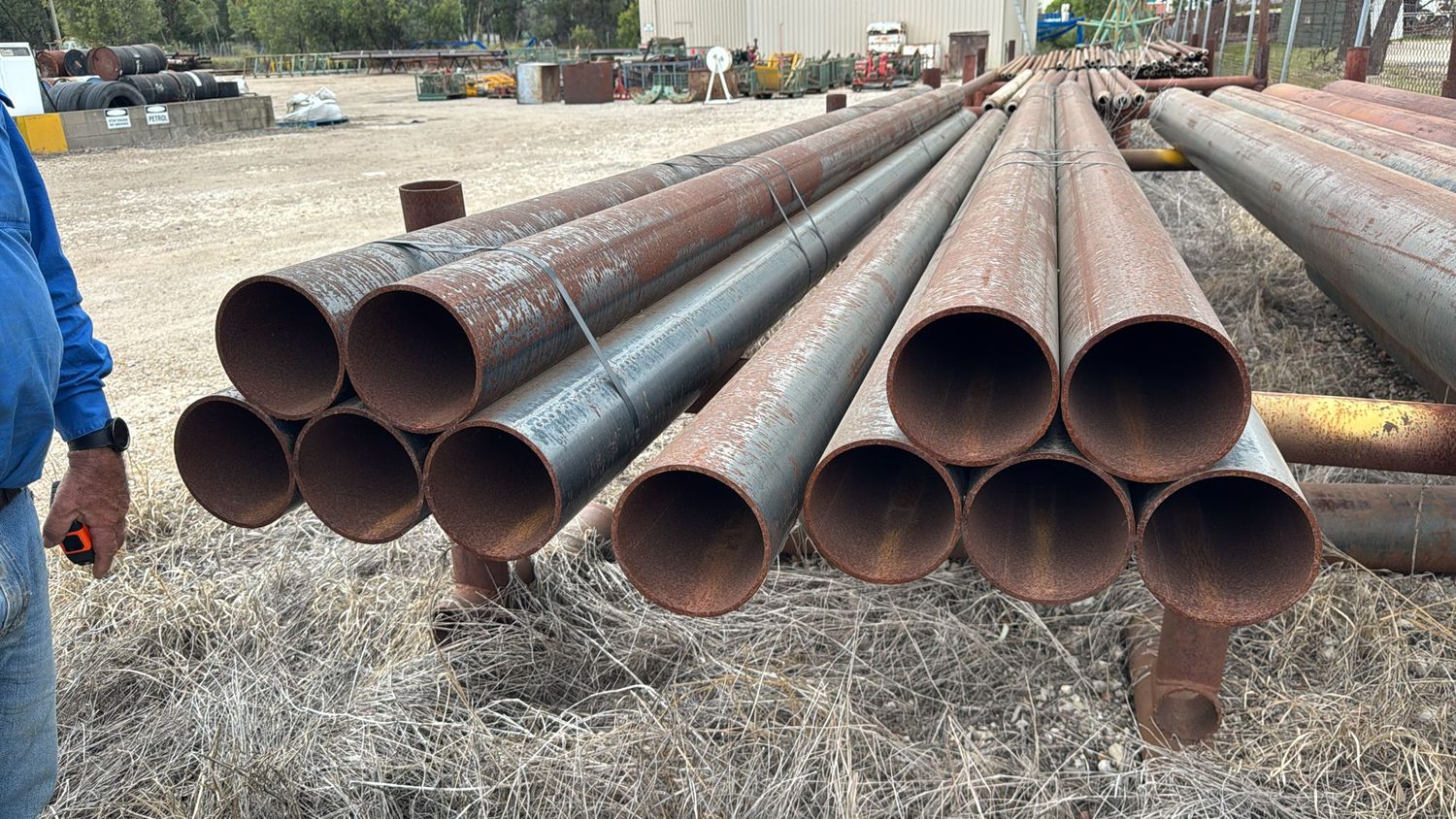 168mm OD Steel Pipe 1/4" wall thickness 6m (5 available)