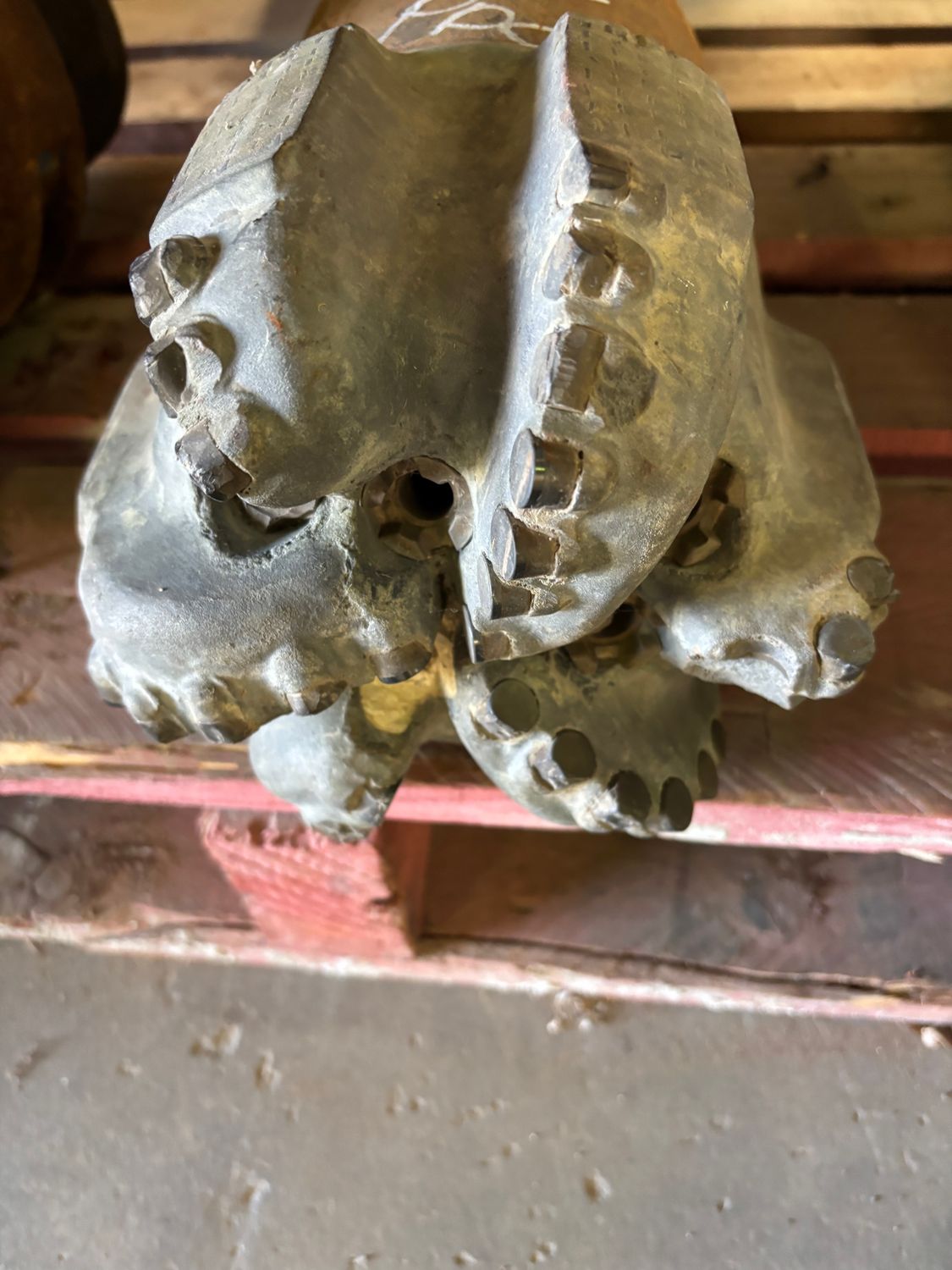 8" - 6 wing PDC Bit
