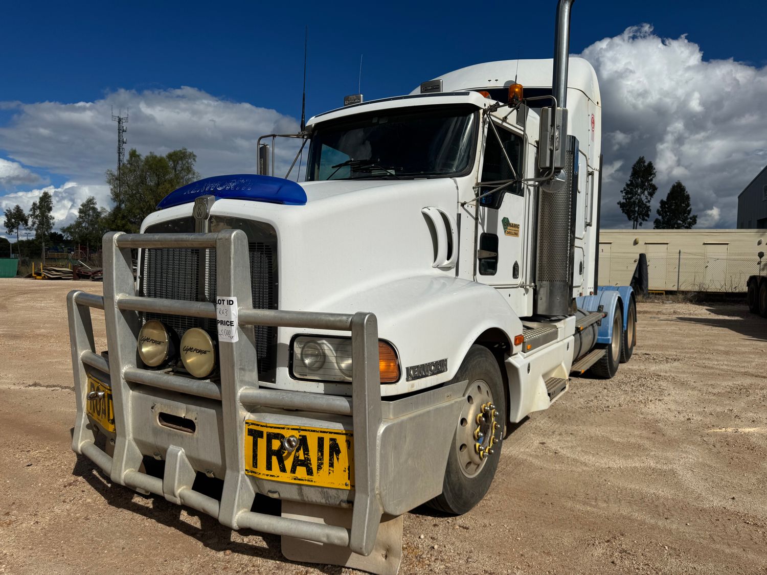 1999 Kenworth T404 6x4 Prime Mover
