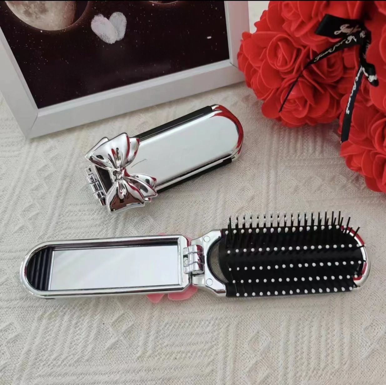 Cute Mini Folding Air Cushion Comb for Girls &amp; Travel
