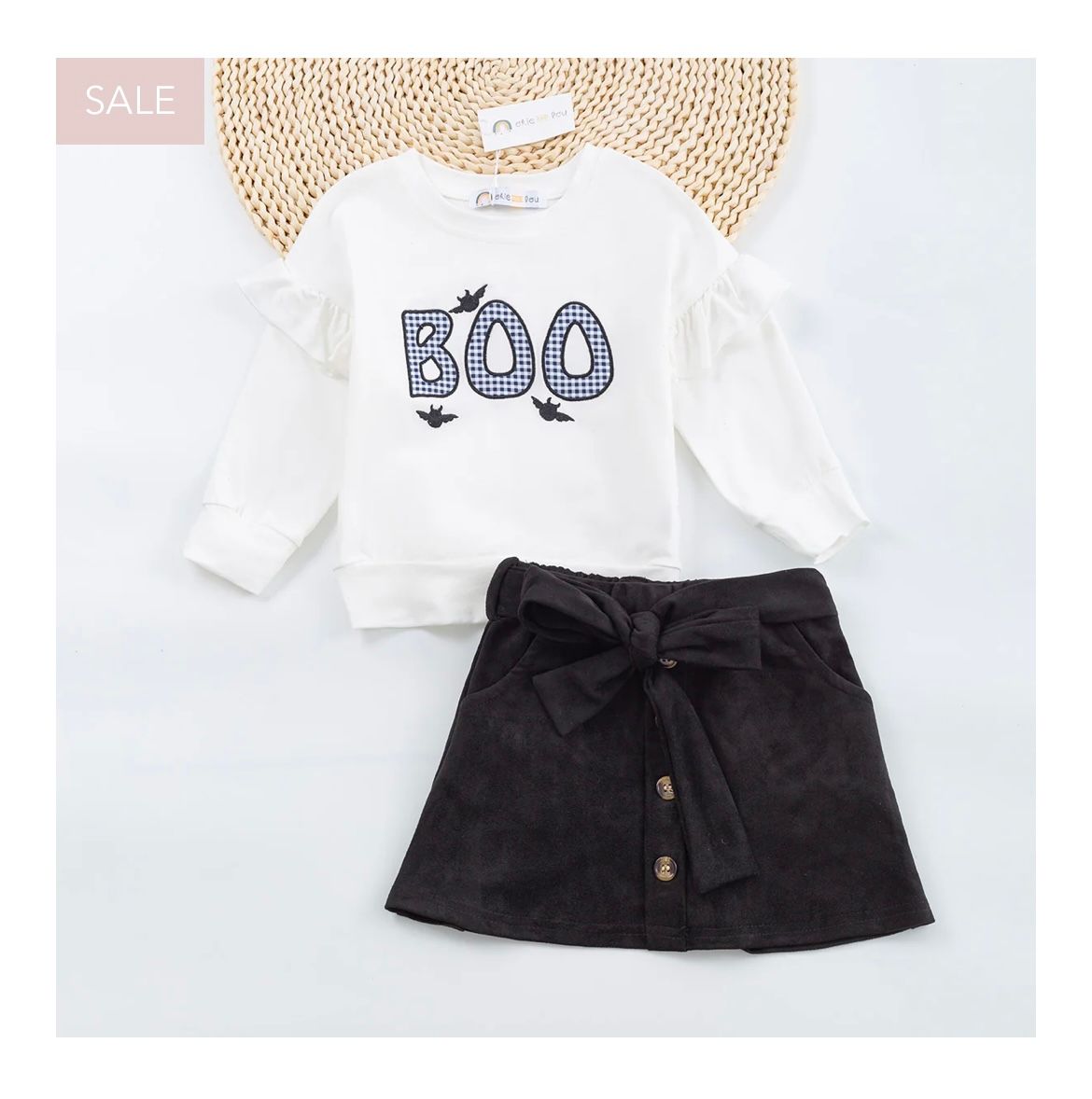 BOO-tiful Halloween Outfit