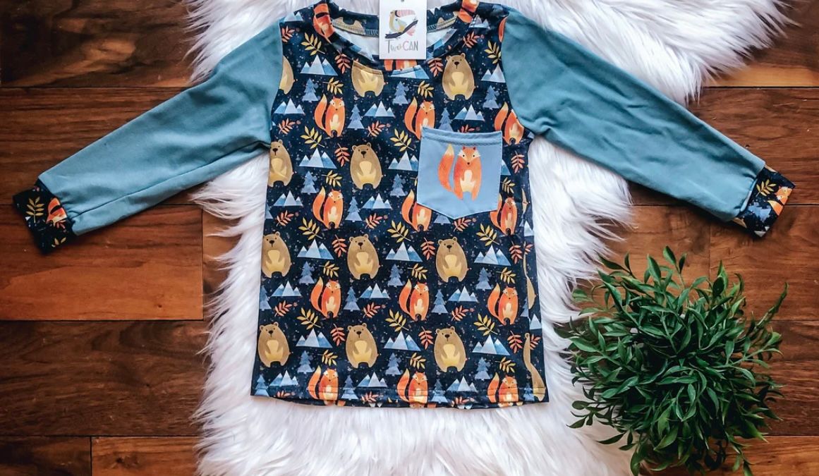 Woodland Foxes