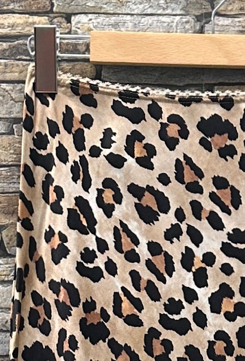 Satijnen Rok Leopard